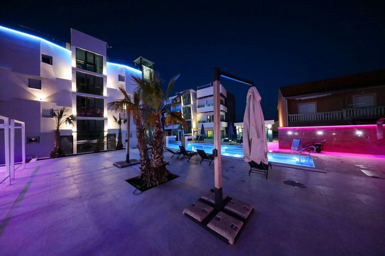 Boutique Residence Cosmopolis 1 Бибинье Экстерьер фото