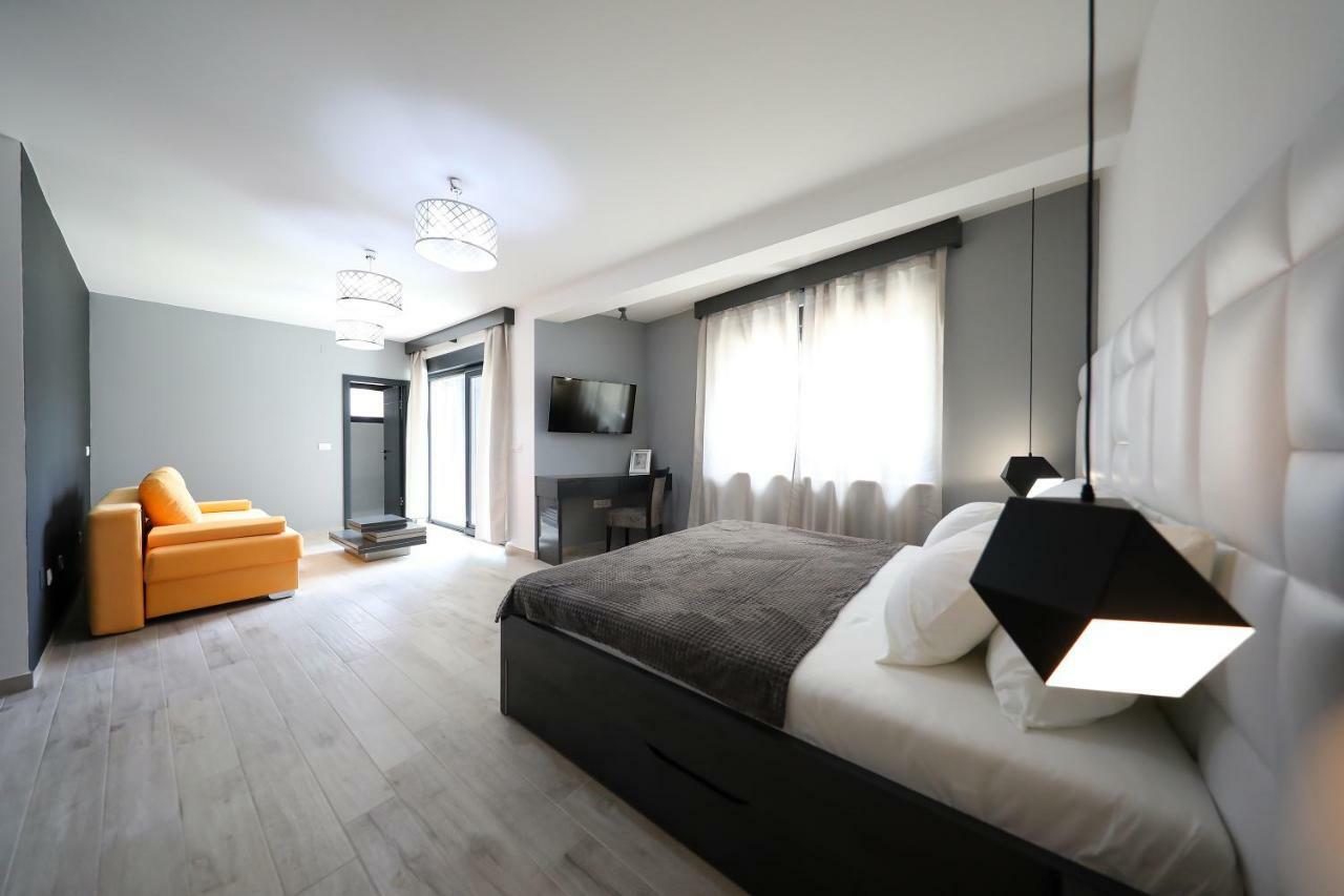 Boutique Residence Cosmopolis 1 Бибинье Экстерьер фото